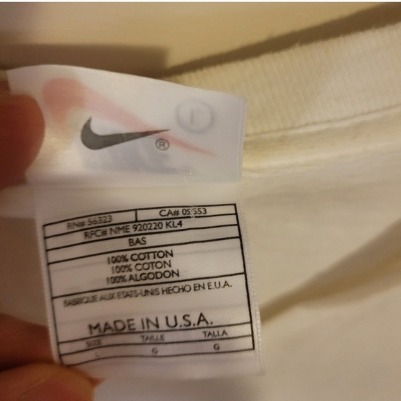 NIKE T-shirt ~ Retro 1990s era ~ V-neck~ Just DoIt Logo ~ Lg~ Unisex - Picture 9 of 14